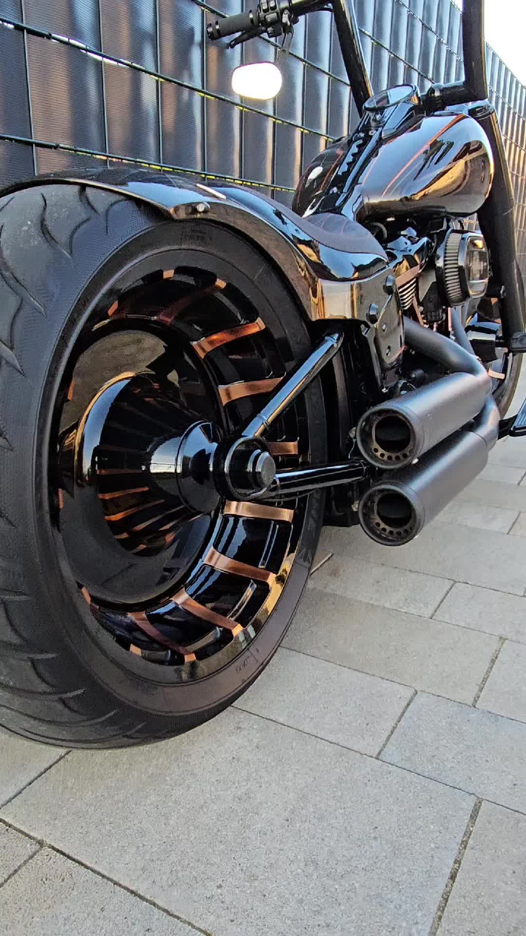 @FAT_BOYZ_CUSTOM