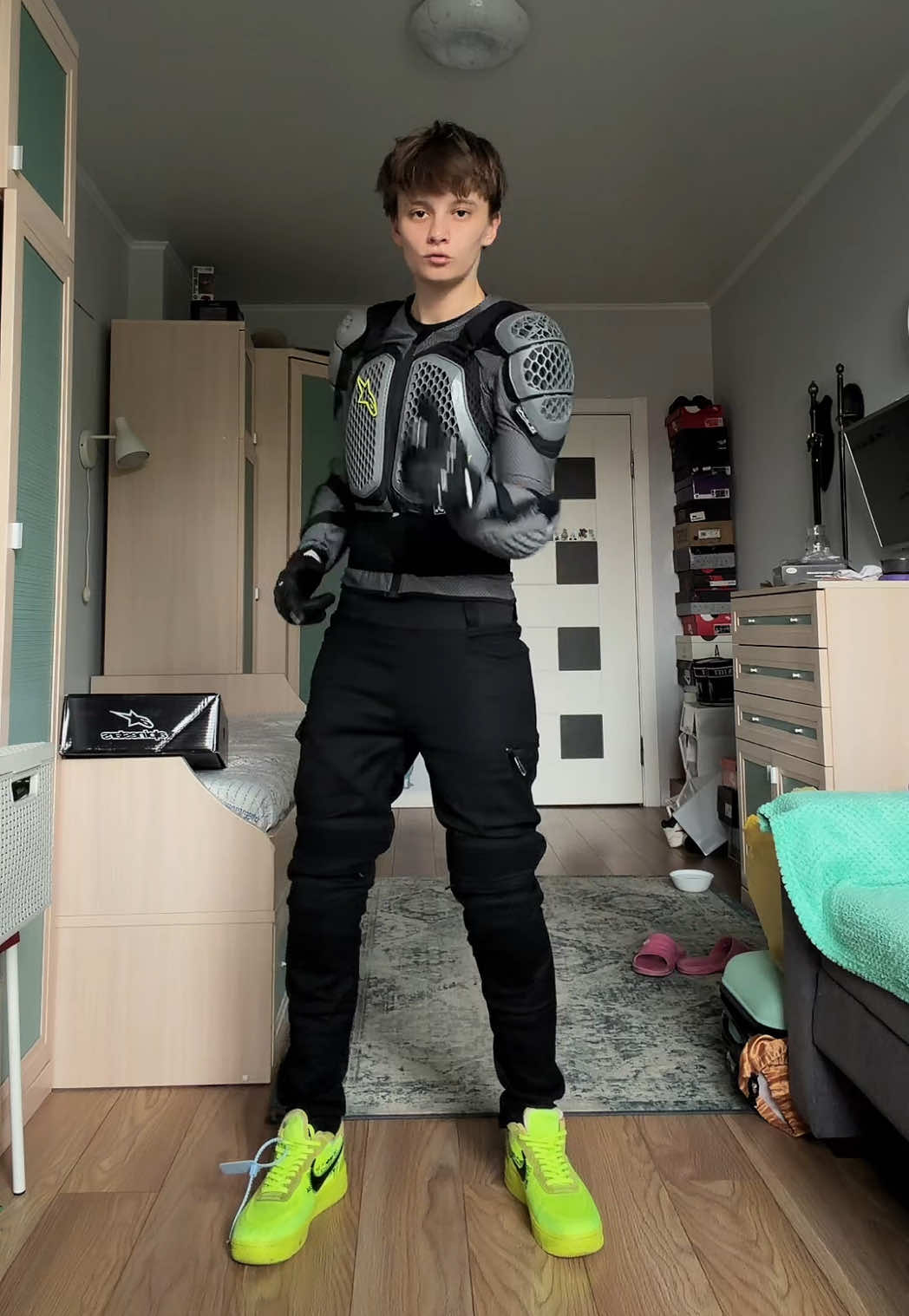 @Акула Лиззка 🦈