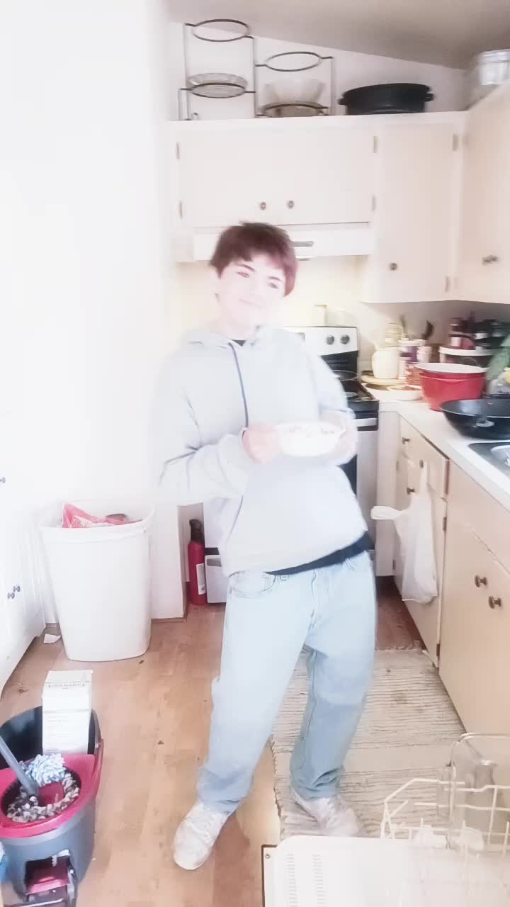 @Azaisha🤷🏻&zwj;♀️