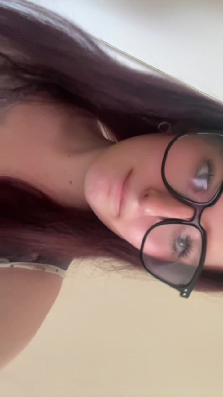 @misslilshortfuse