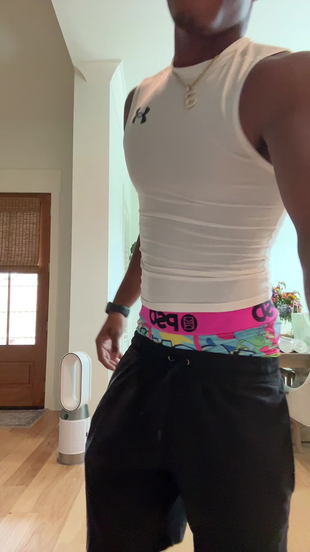 @Jayswrld