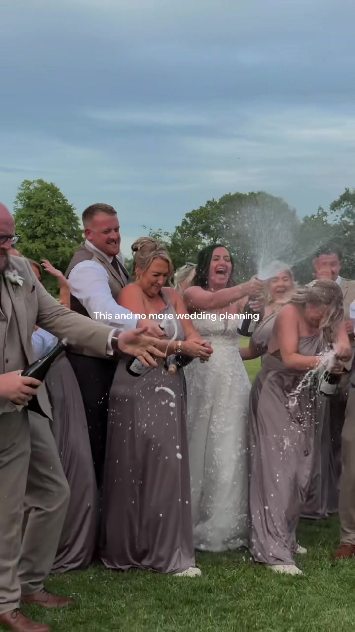 @Wedding Content Creator UK