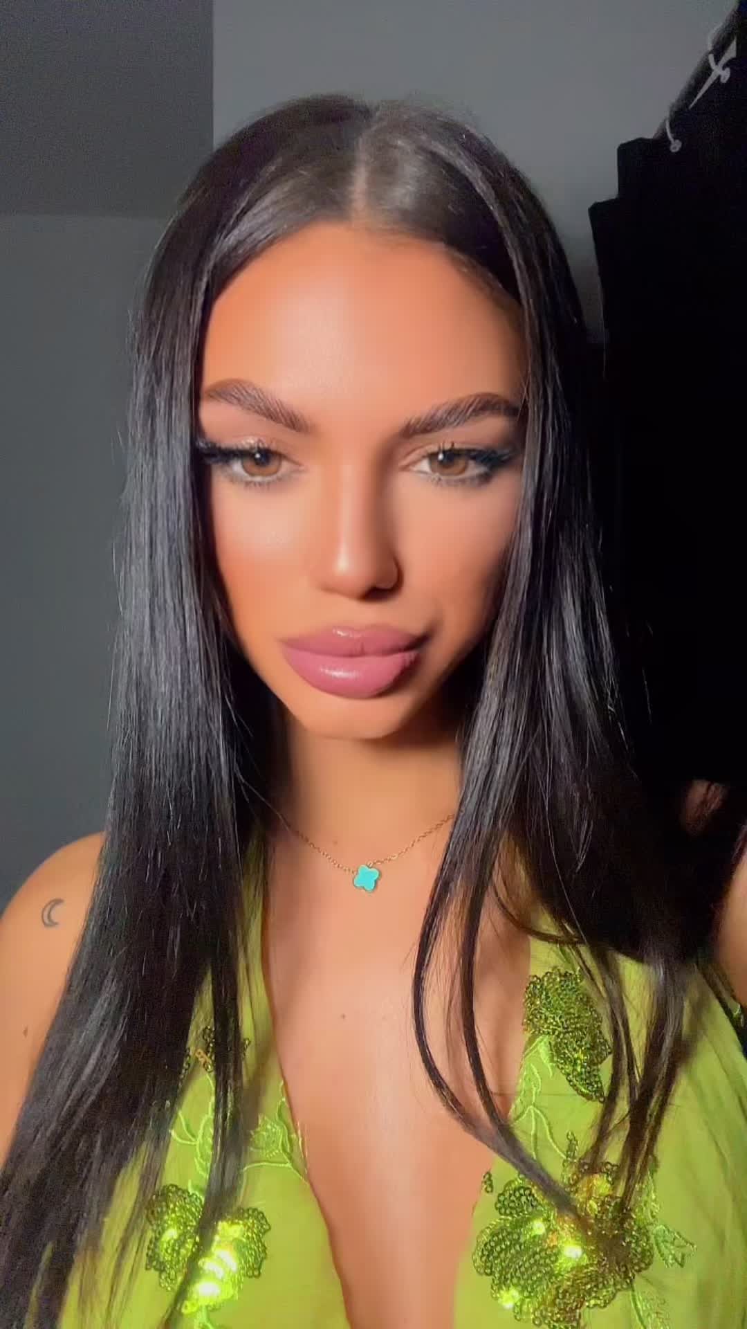 @𝐒 𝐓 𝐎 𝐉 𝐀 𝐍 𝐎 𝐕 𝐈 𝐂