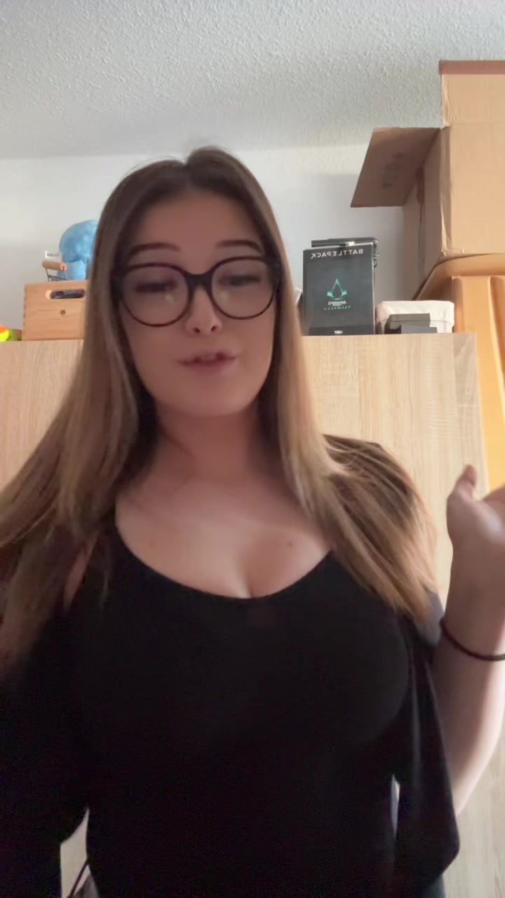@Leni 🦖