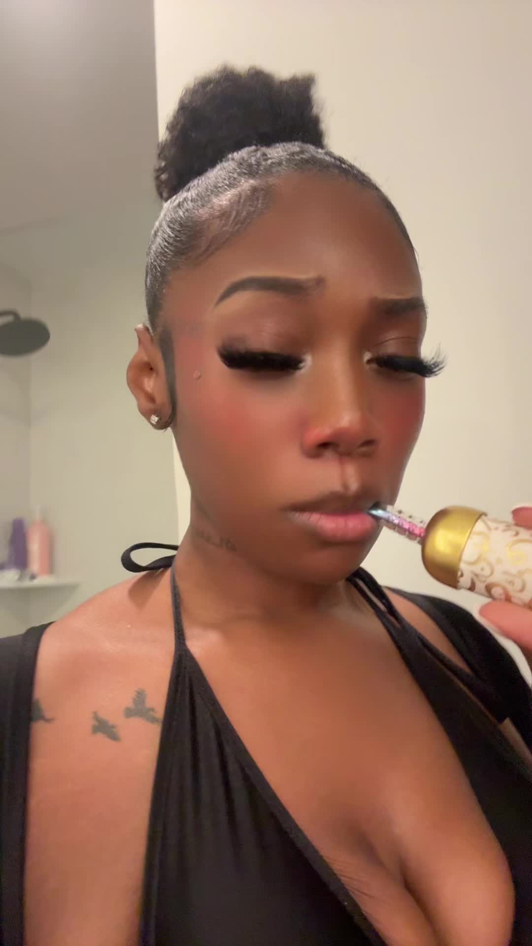 @ShyDior
