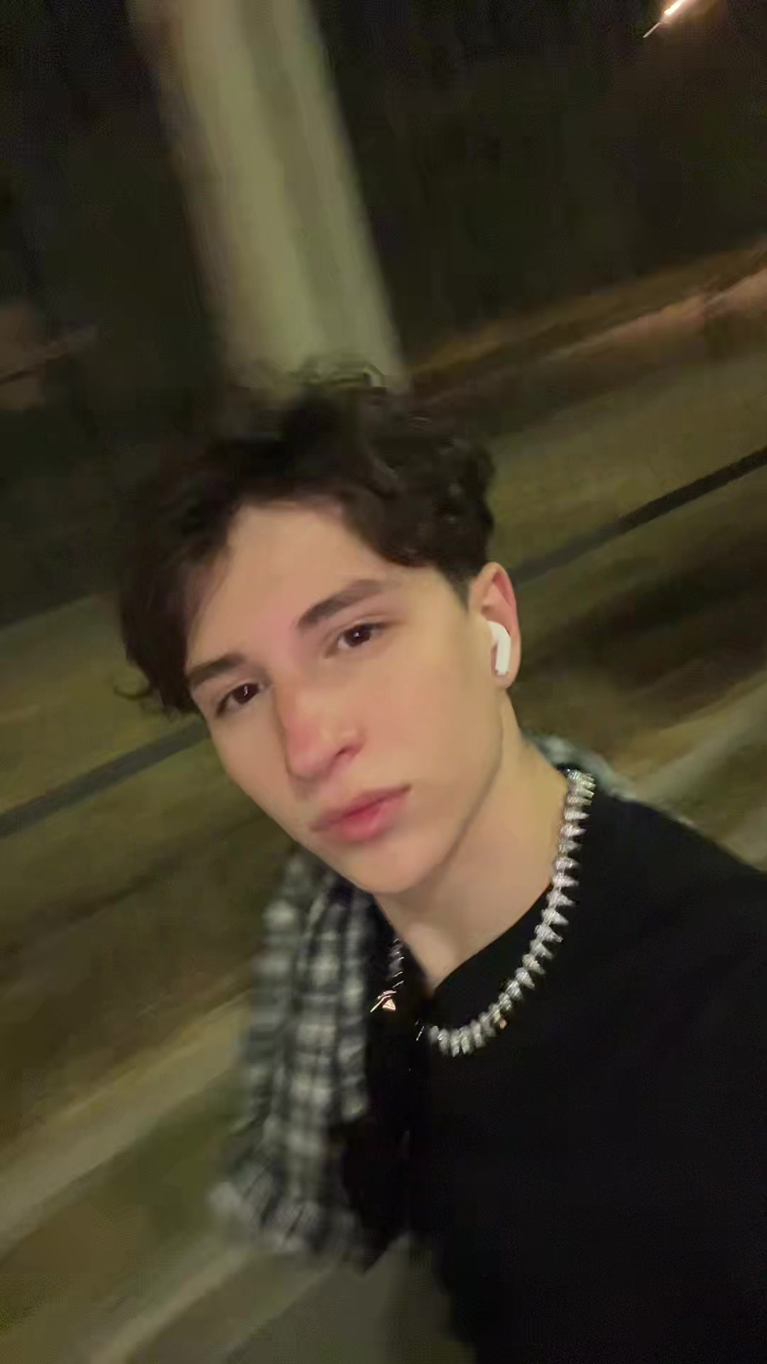 @Stefan&diams;️