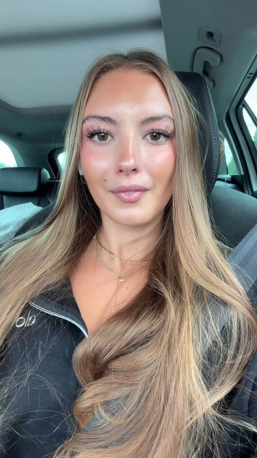 @olivialarjomaa