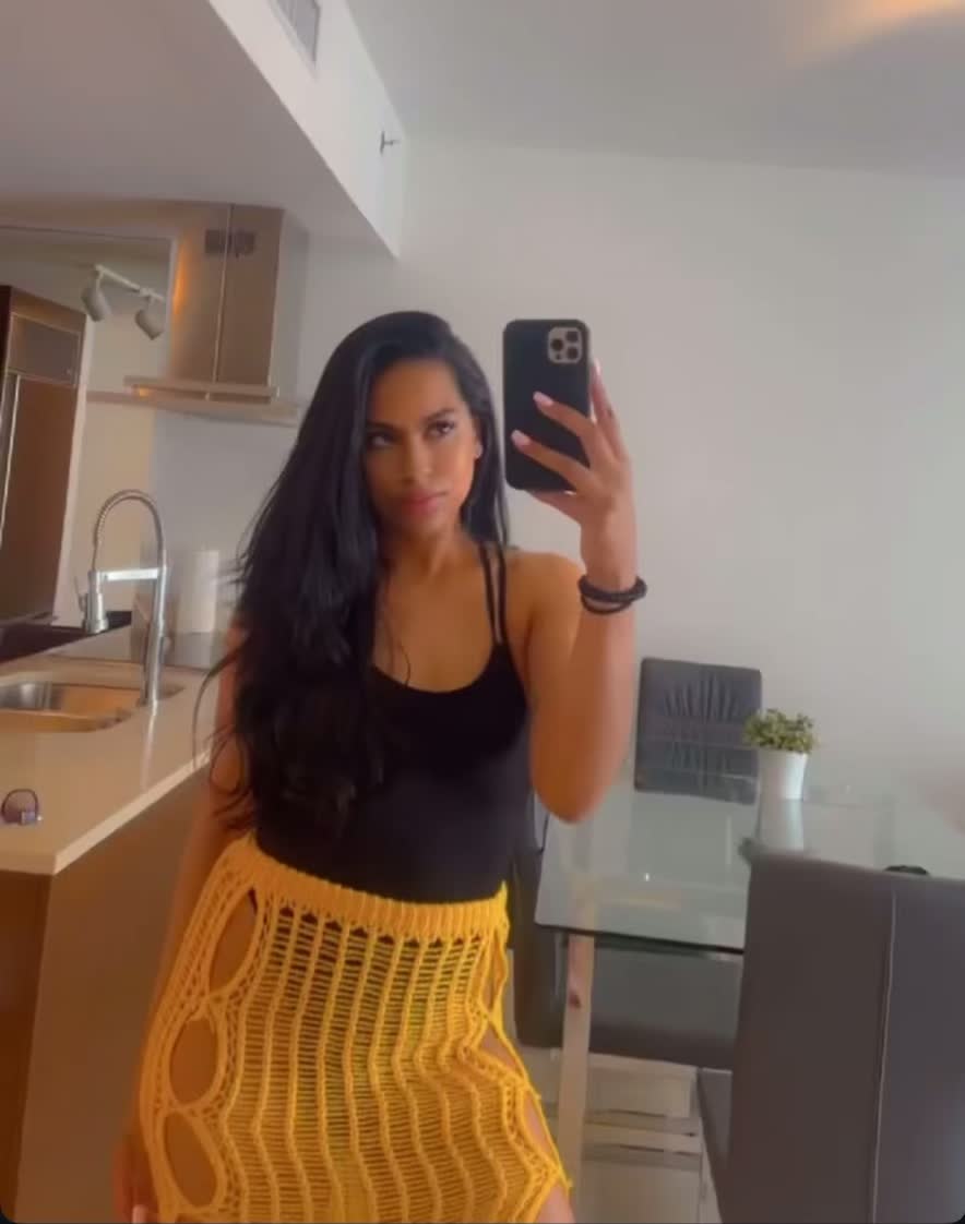 @EleynA