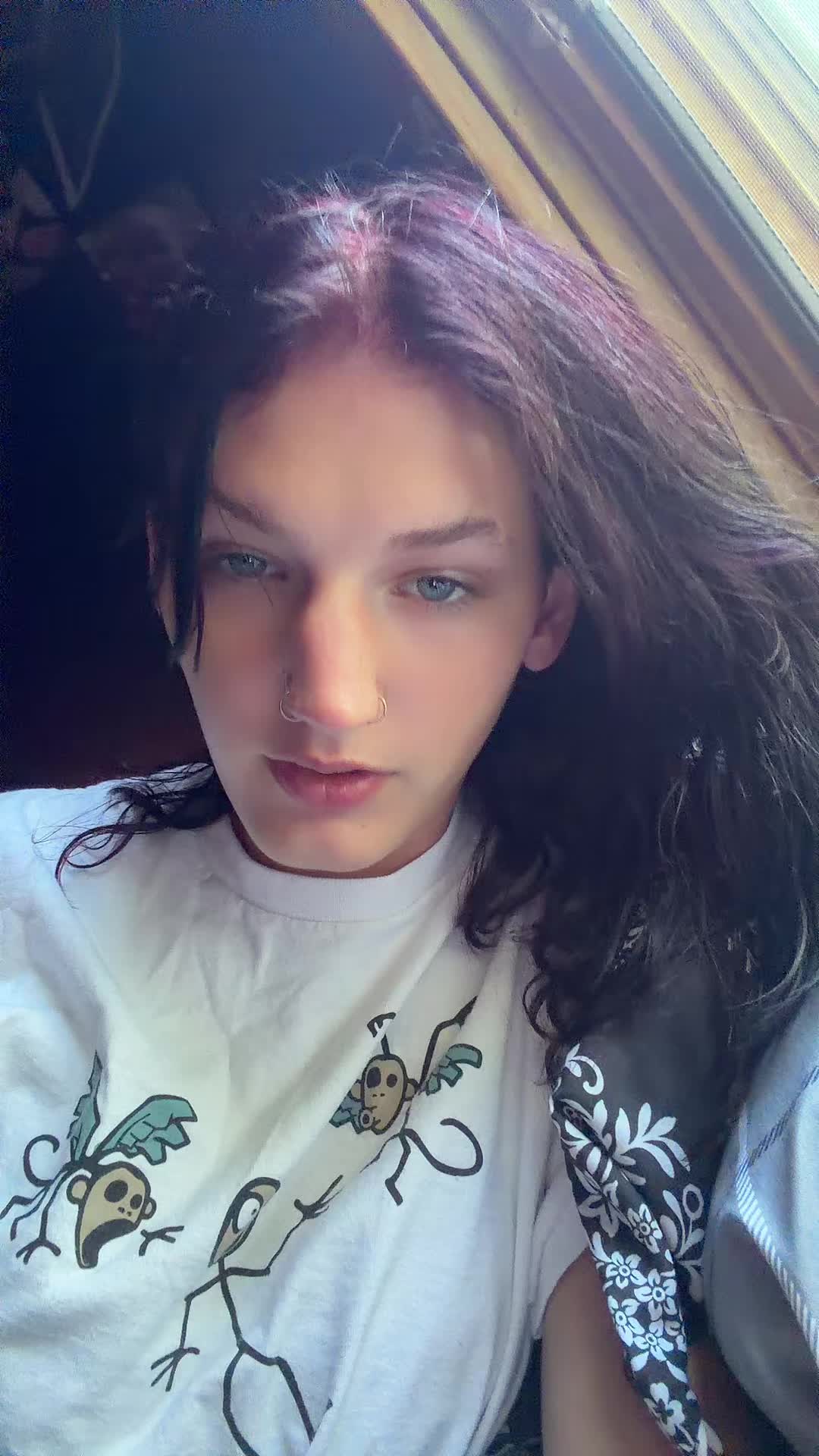 @Thebluechickennugget
