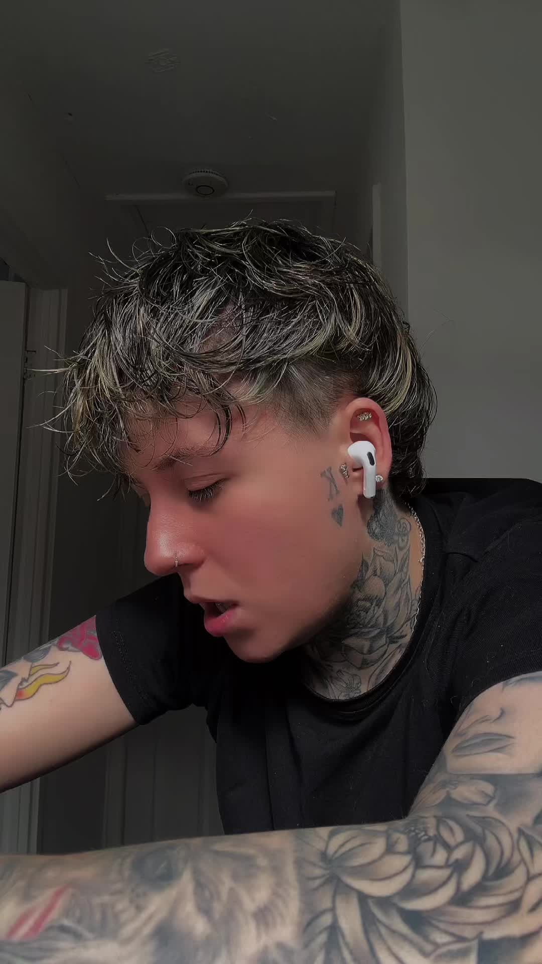 @Chloe .D.