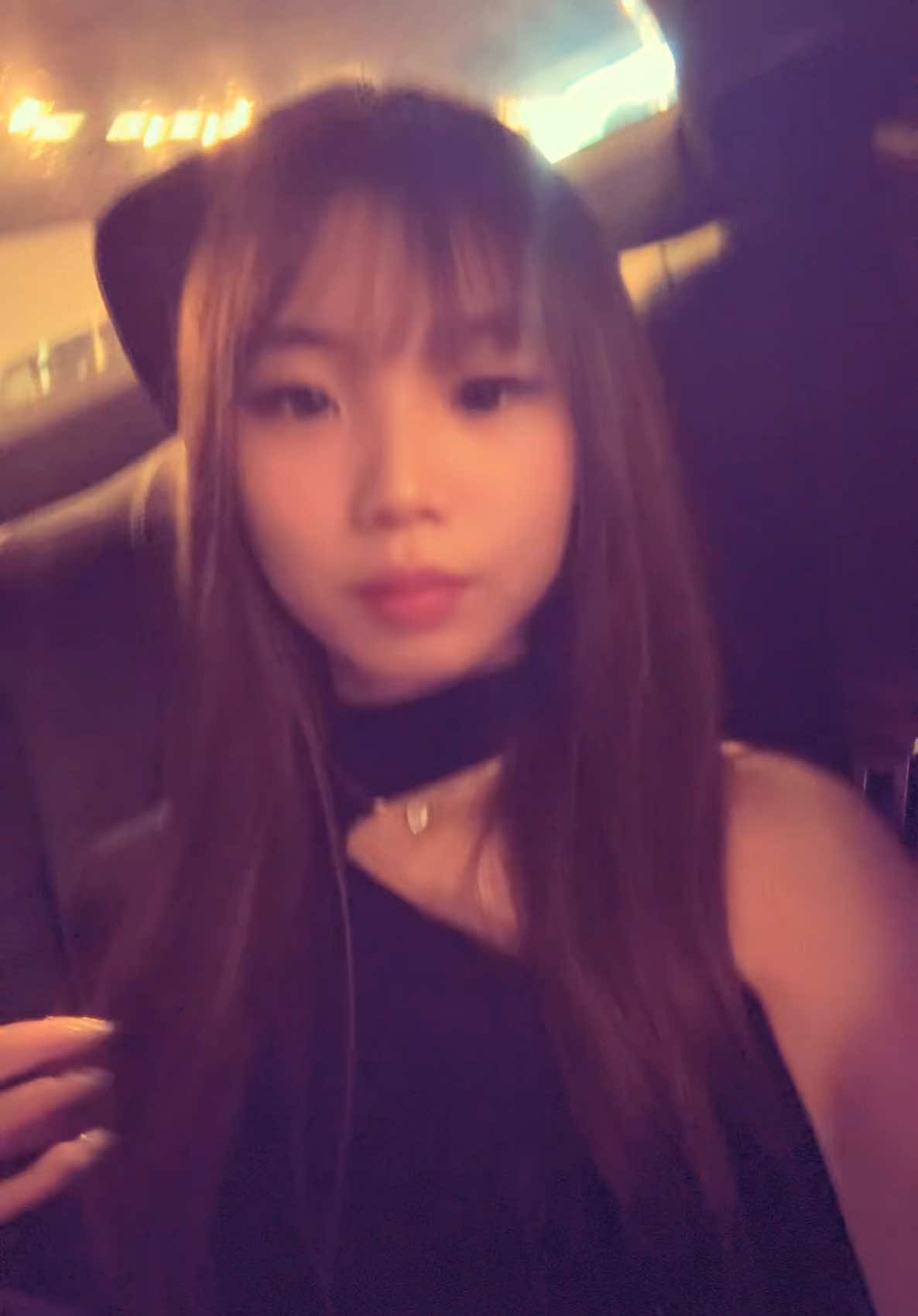 @🐰