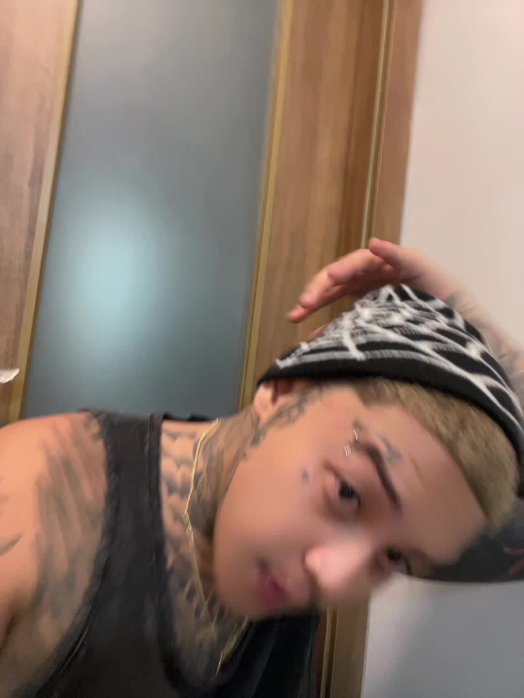 @Primo.