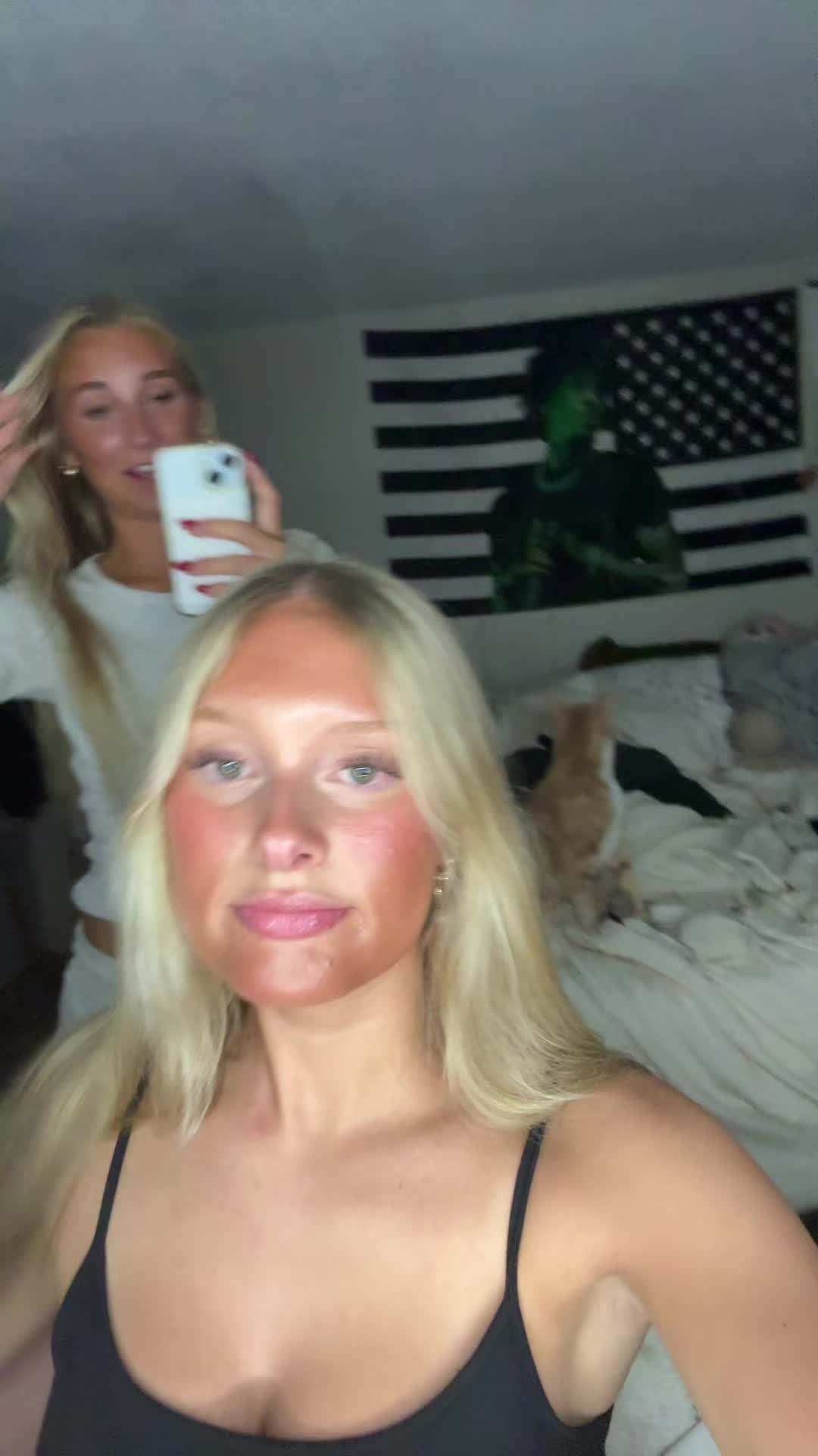 @MOLLY