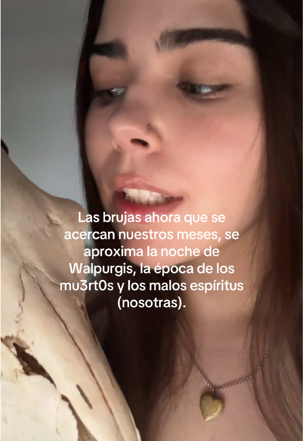 @Aitana