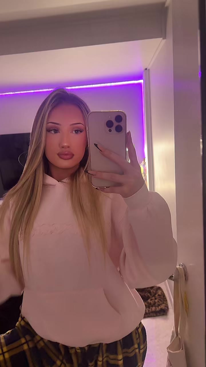@jazmynjaydee