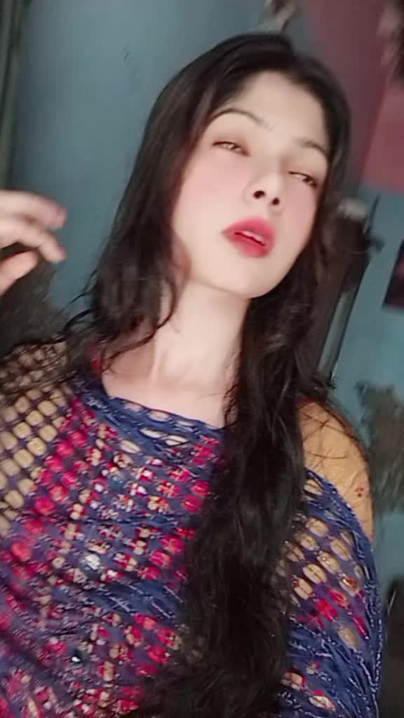 @{🤍kashish Mattu👑}