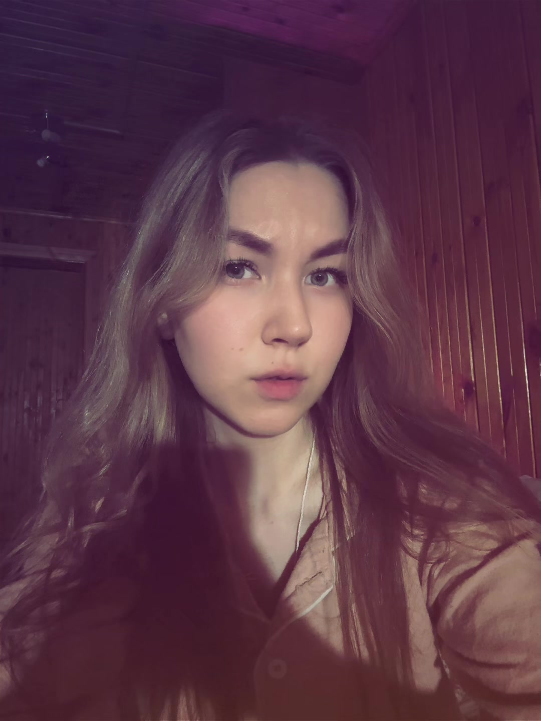 @❤️:>❤️
