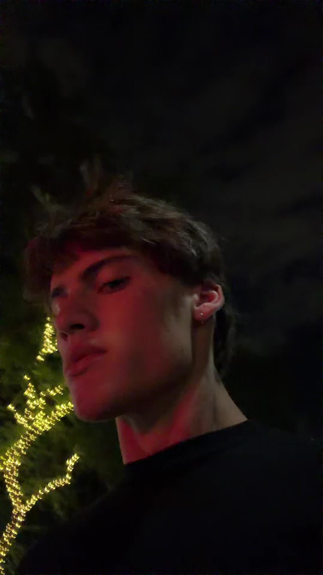 @sky