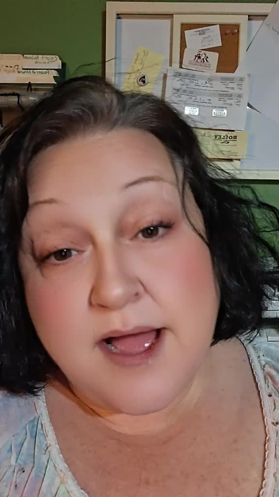 @HeathenhuntressX