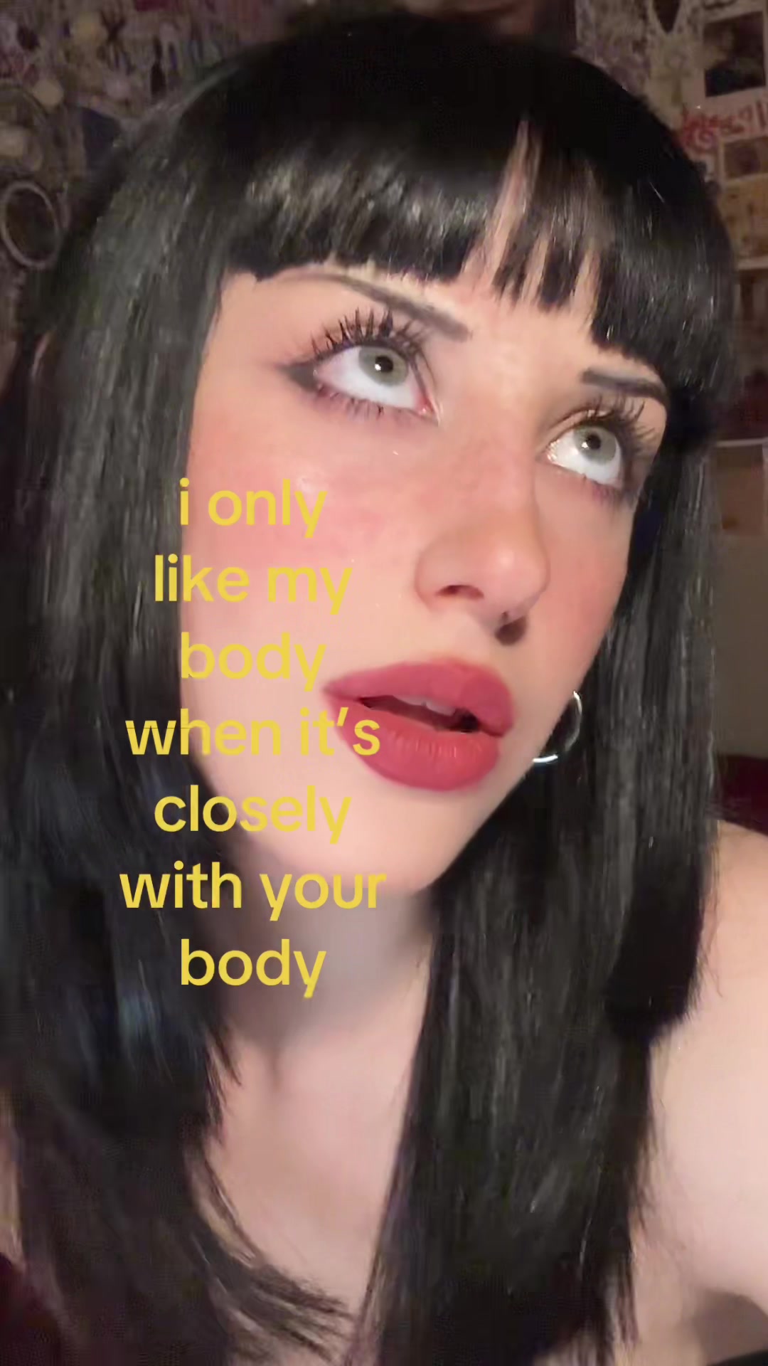 @𓁼