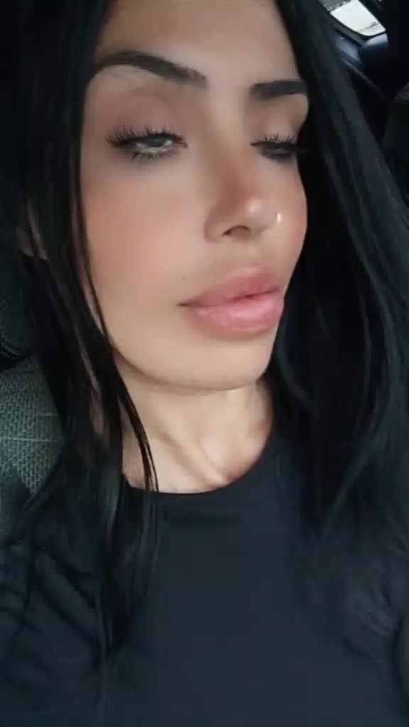 @Esmeralda