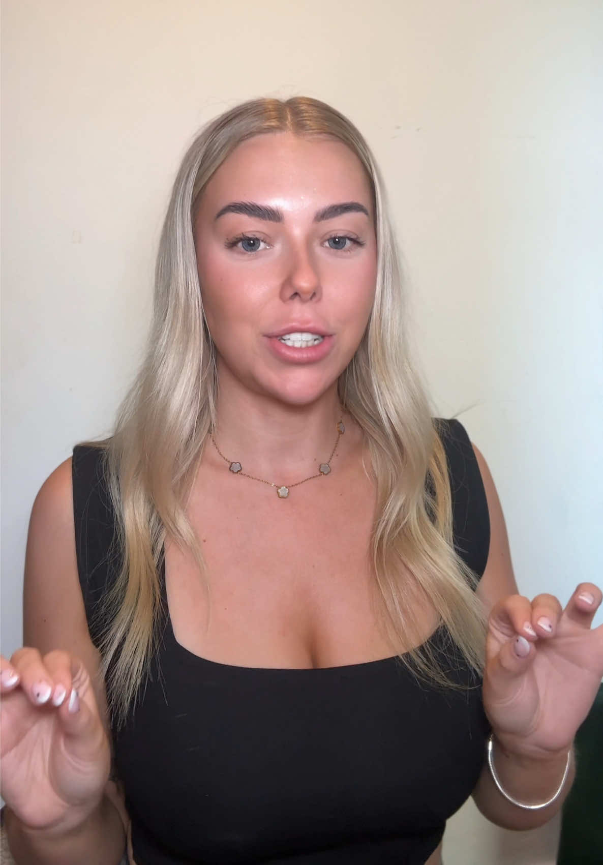@Sophhh