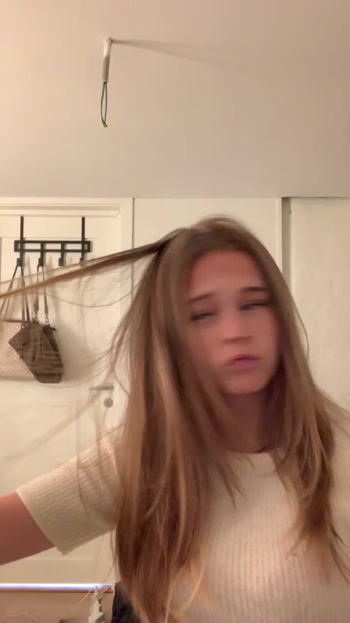@𝒱𝒾𝓁𝒿𝒶~𝒜𝓊𝓇ℴ𝓇𝒶♪