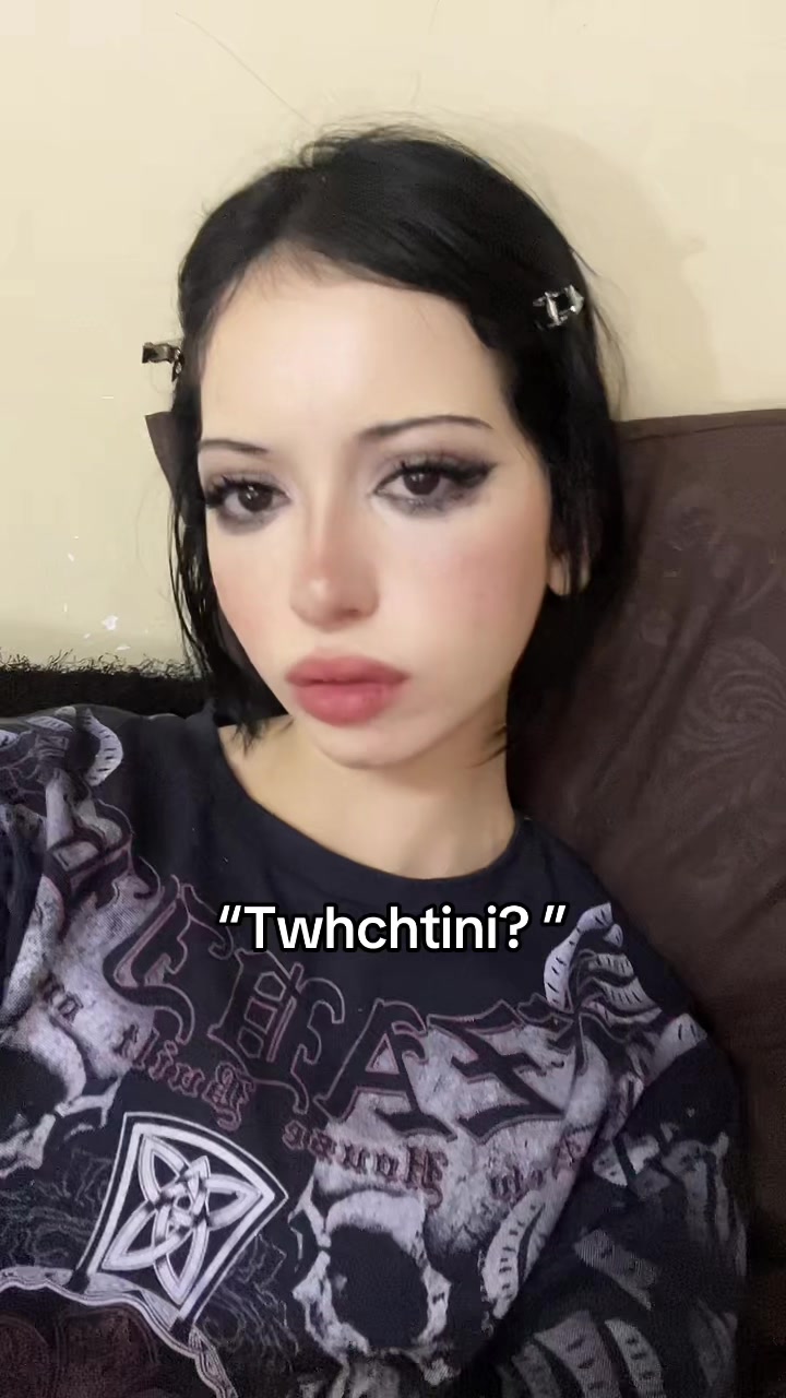 @ᚾᚨᛞᛁᚾᛖ