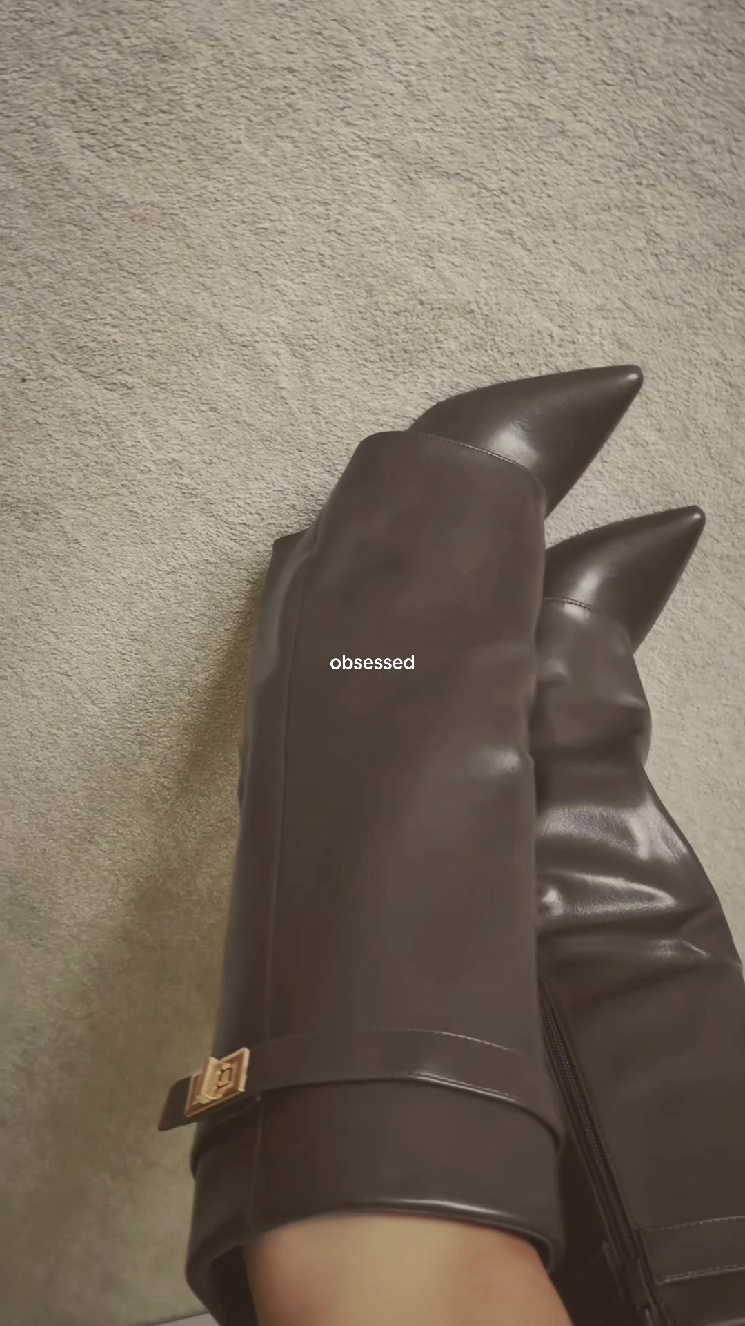 @ᥫ᭡