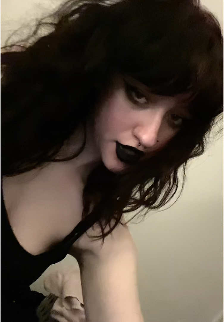@chlo 🧟♀️
