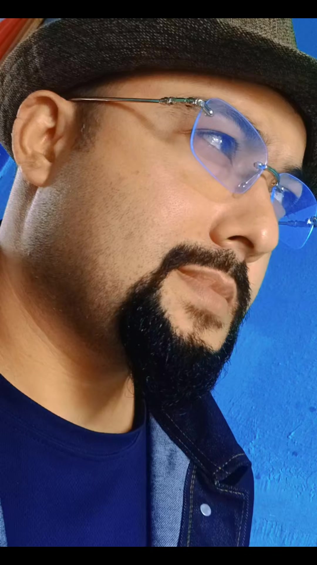 @Nepali🇳🇵SALMAN-1 (Bikram)