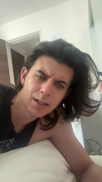 @zero woolfe (on YouTube)