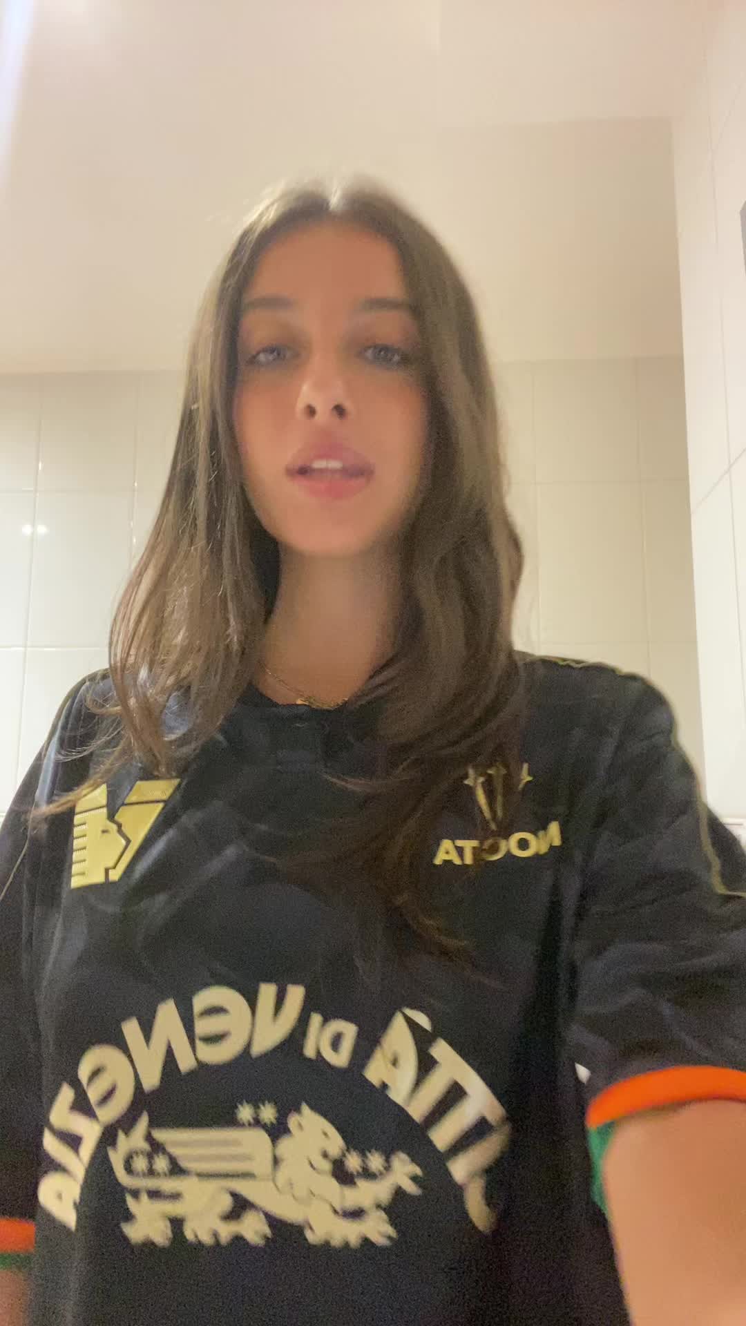 @Inés