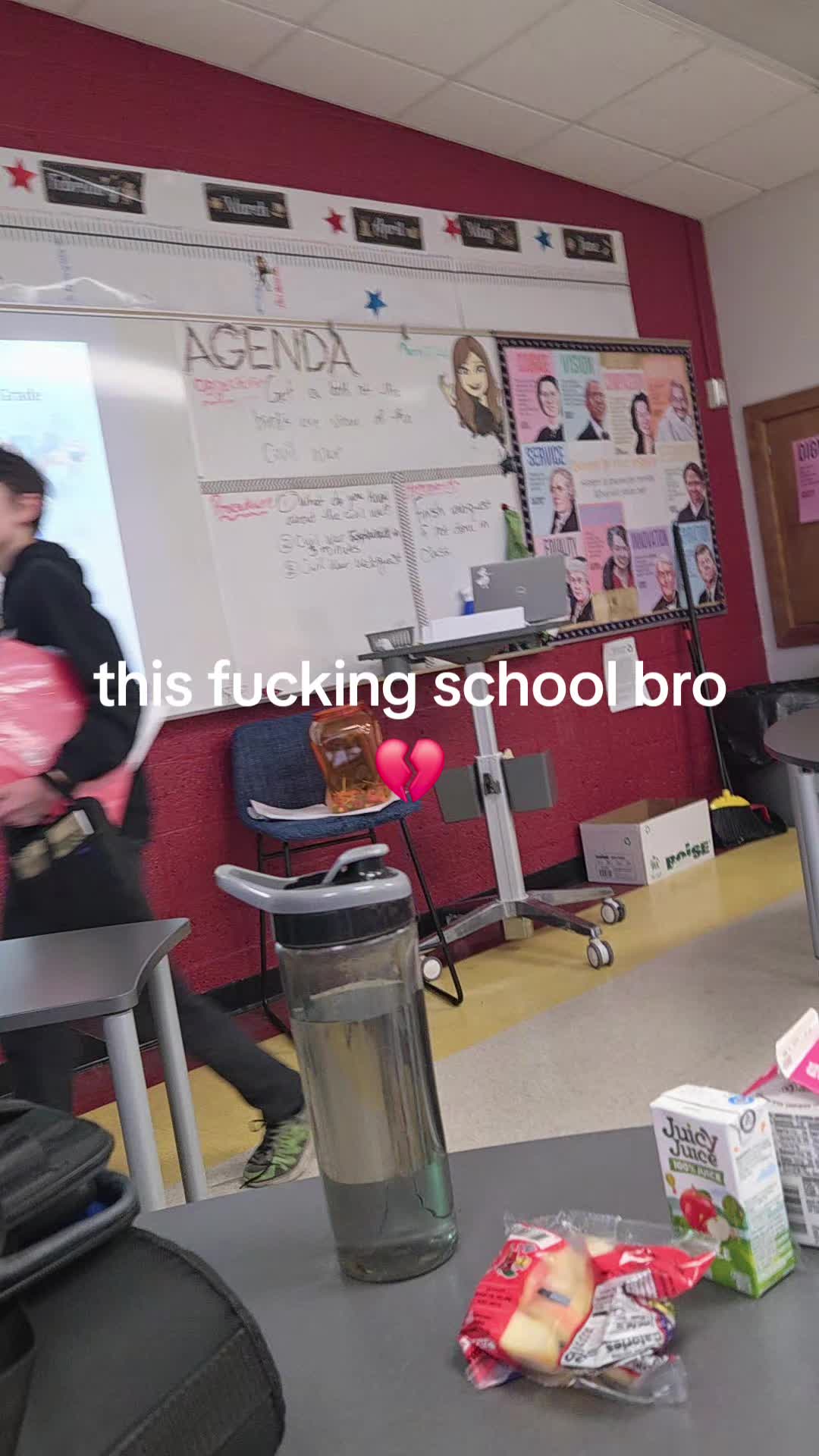 @leonardo