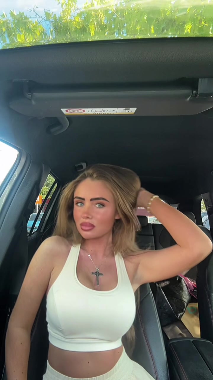 @Theresaxdelaney