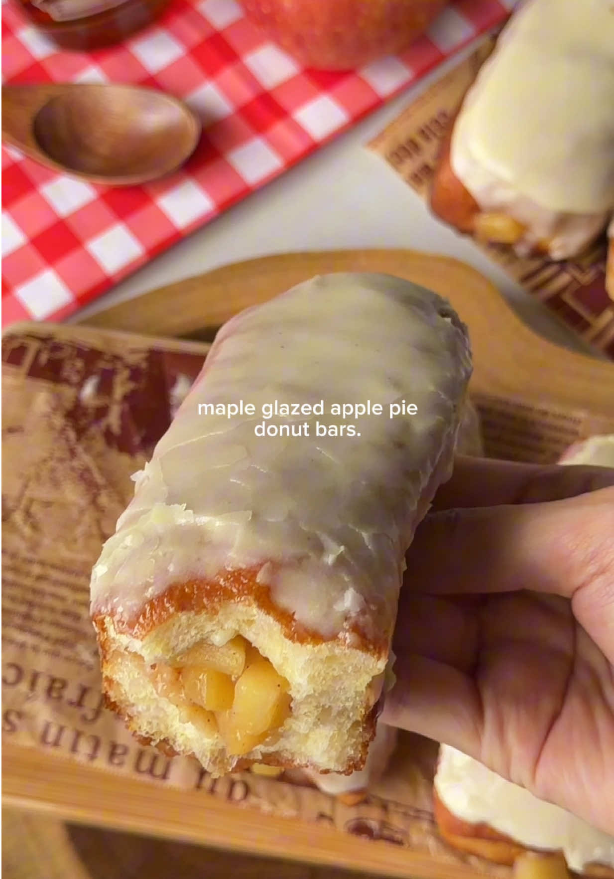 @bakedbyyu