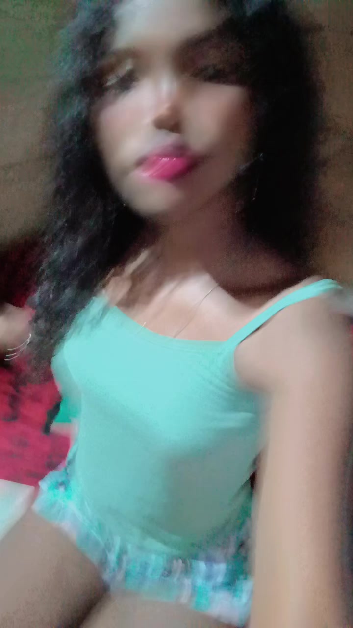 @🫦