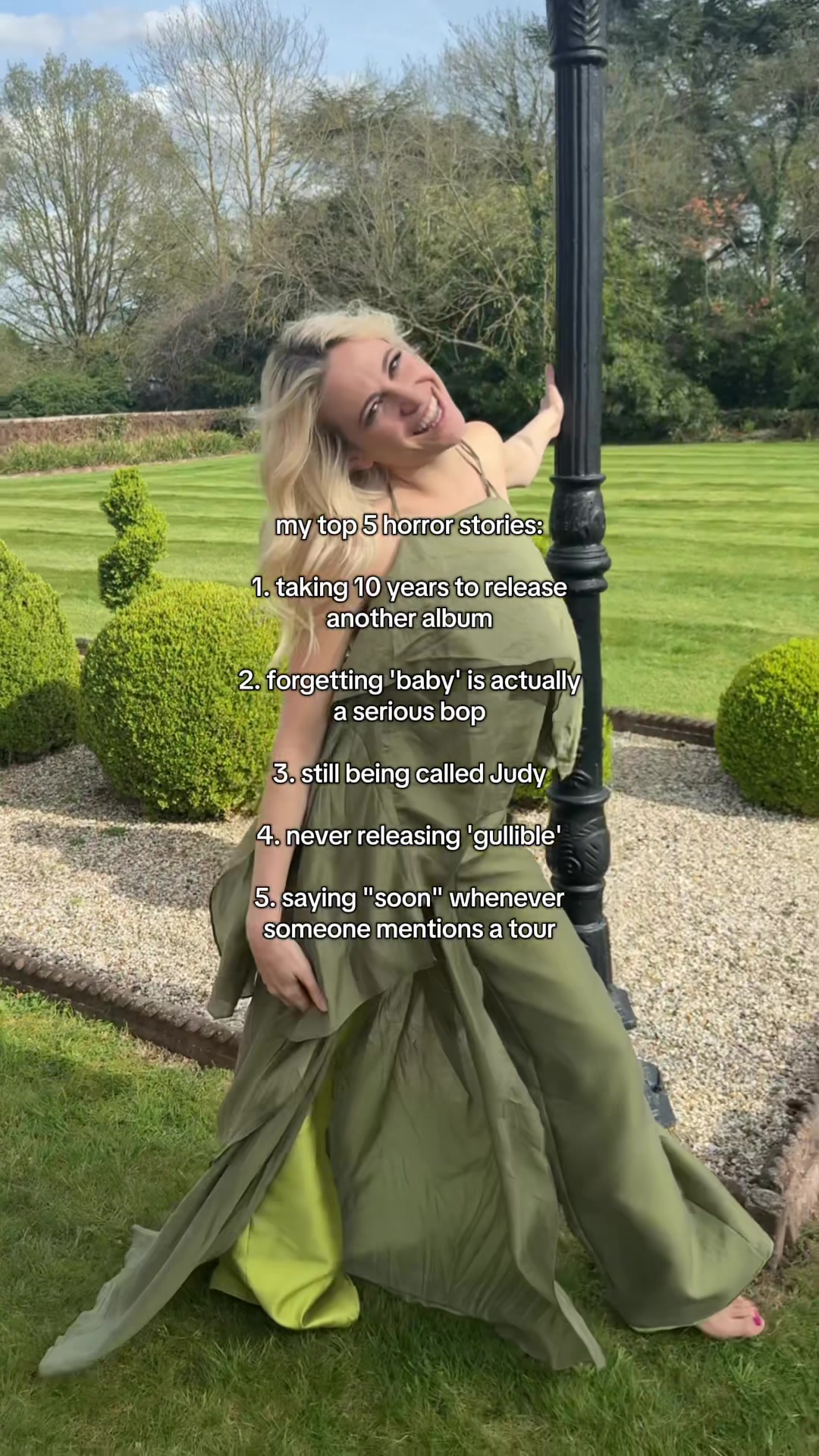 @PixieLott