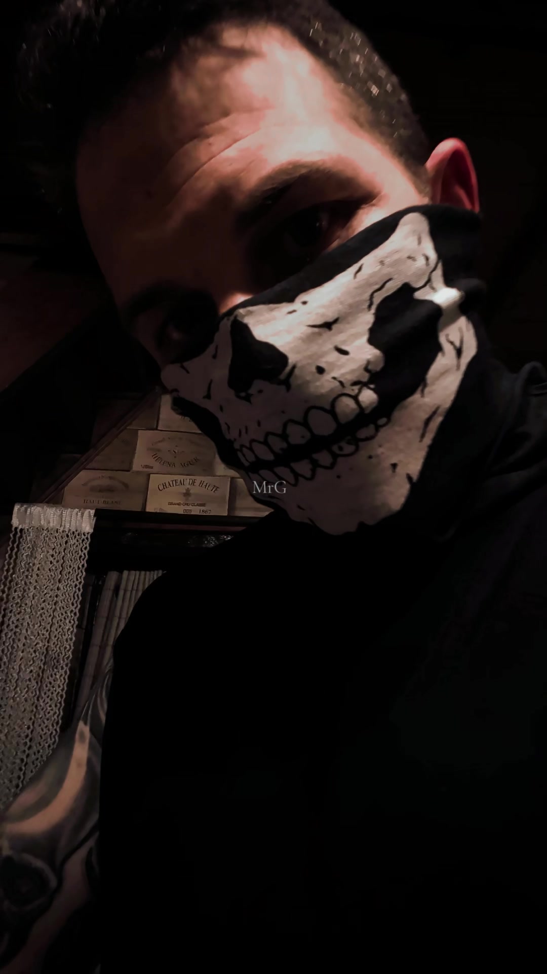 @MrG__
