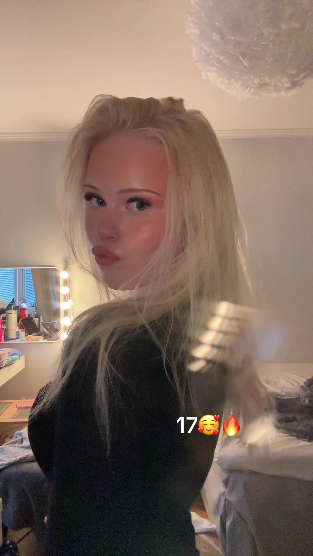 @elina