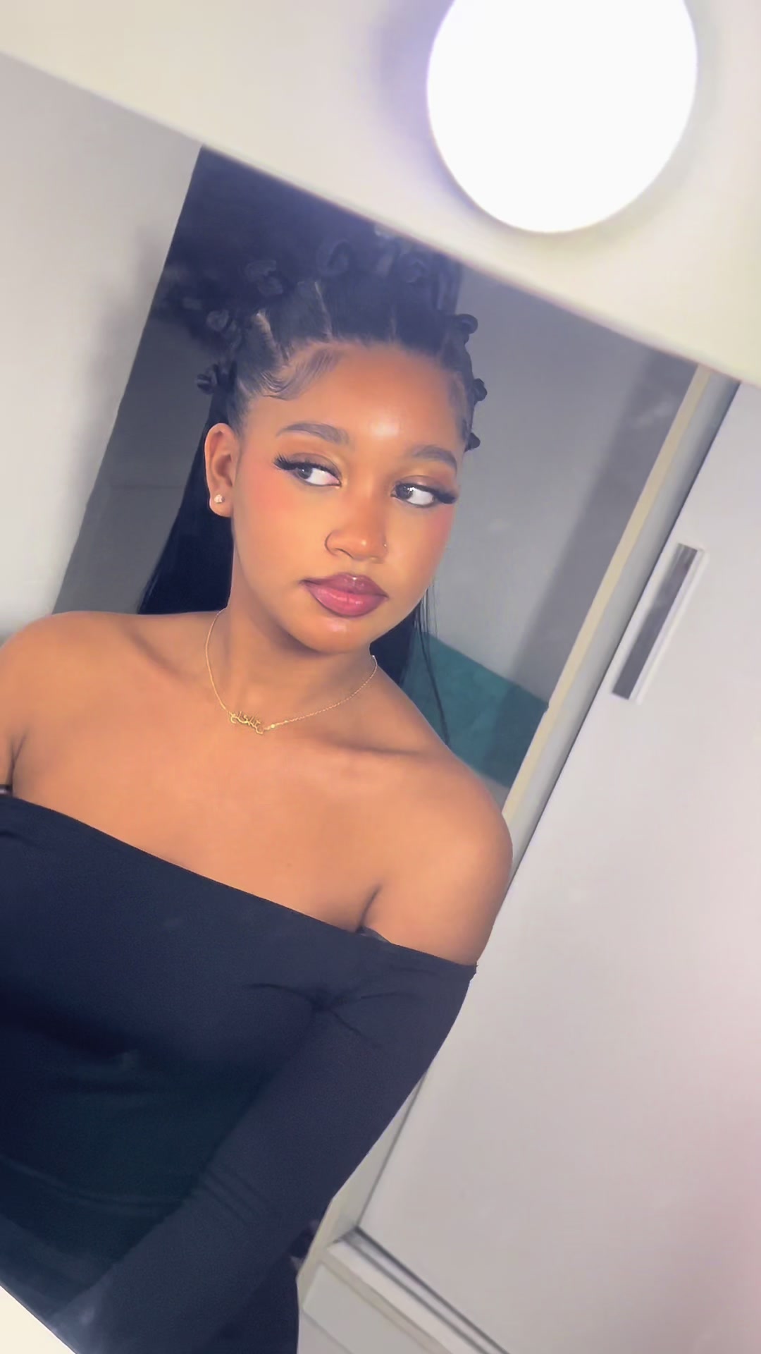 @Haanari.hair