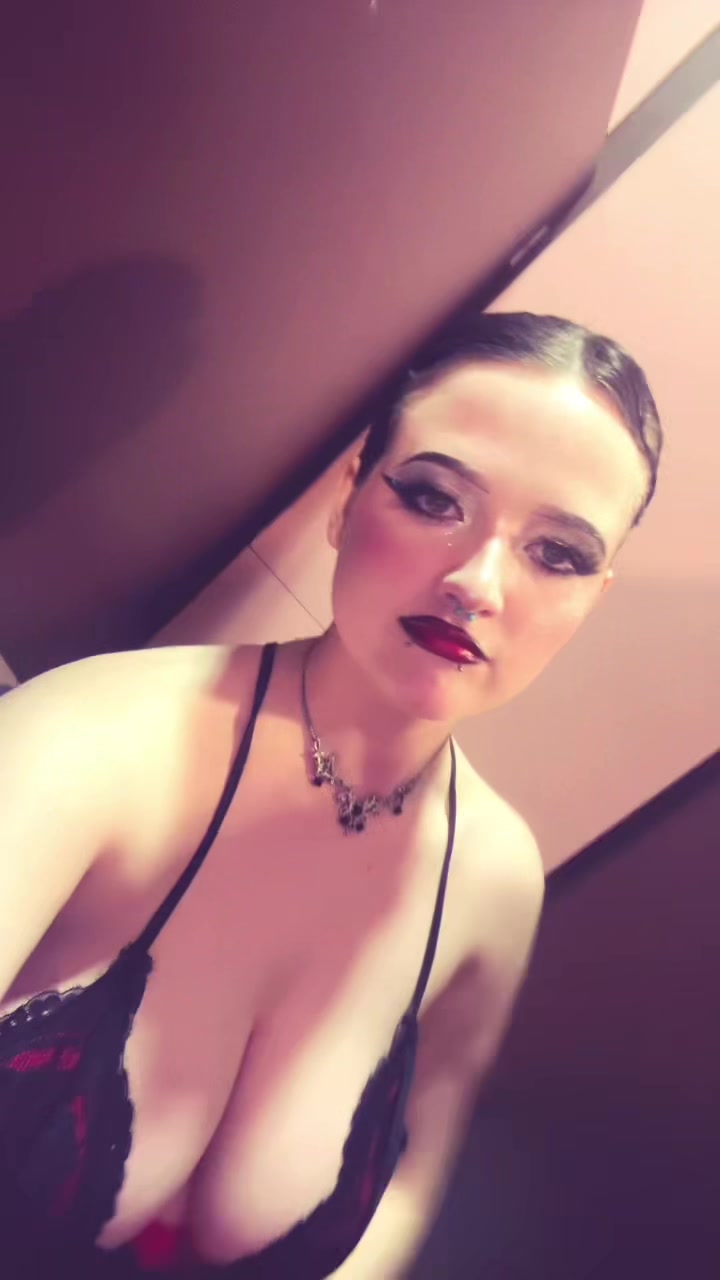 @lacey_torrance1