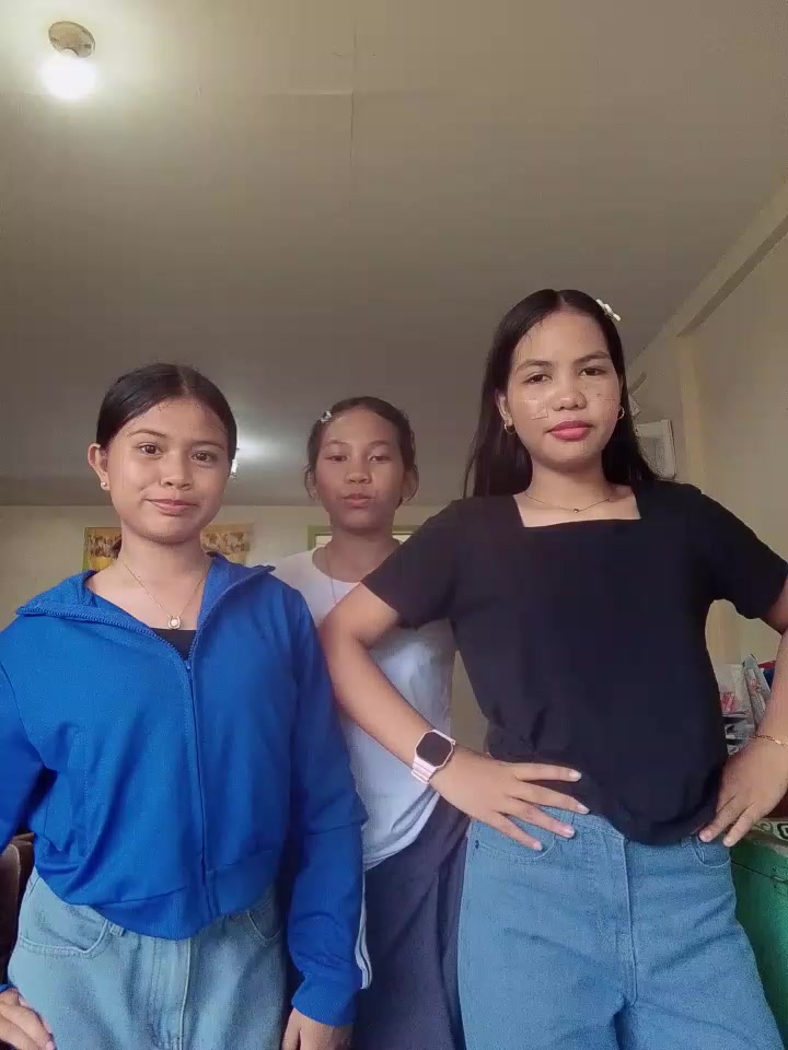 @𝓯𝓵𝓸𝓻