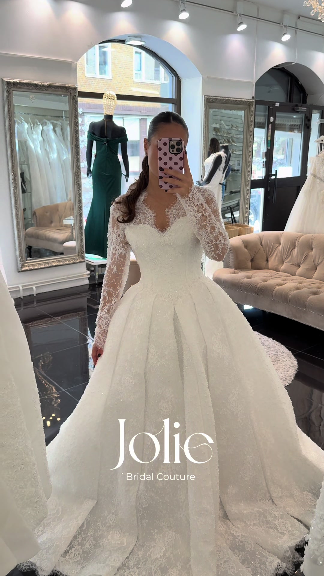 @Jolie Bridal