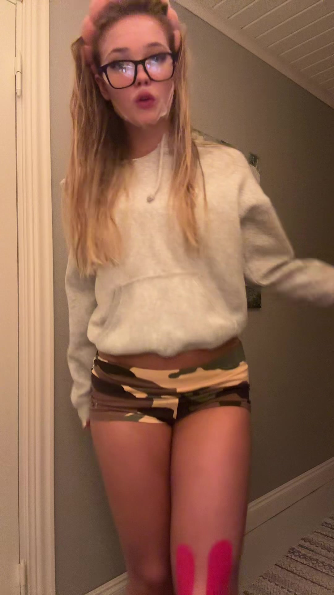@Eva