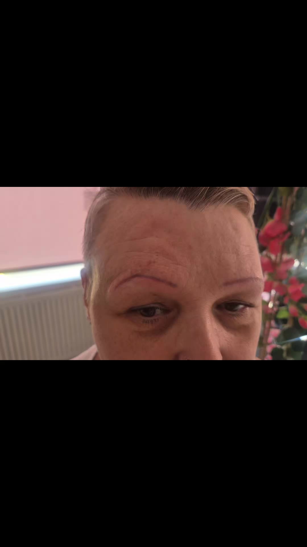@LaurenTurner|Brow&Lashartist