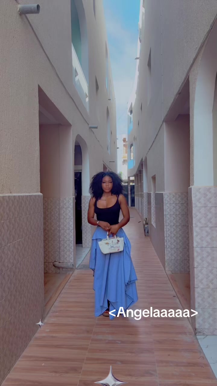 @EnolA PosH ❤️🛍️🎉