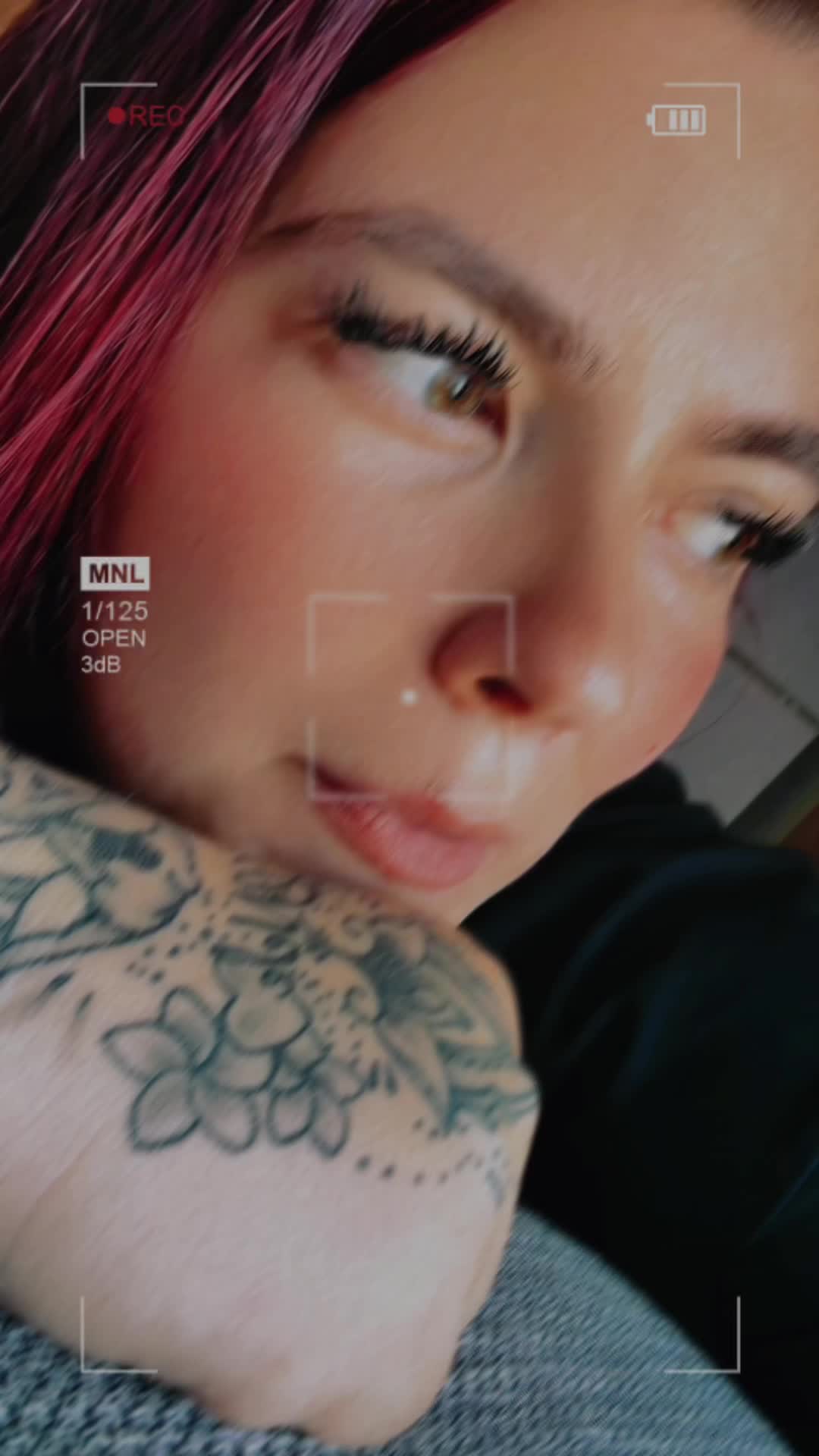 @Julyoderso