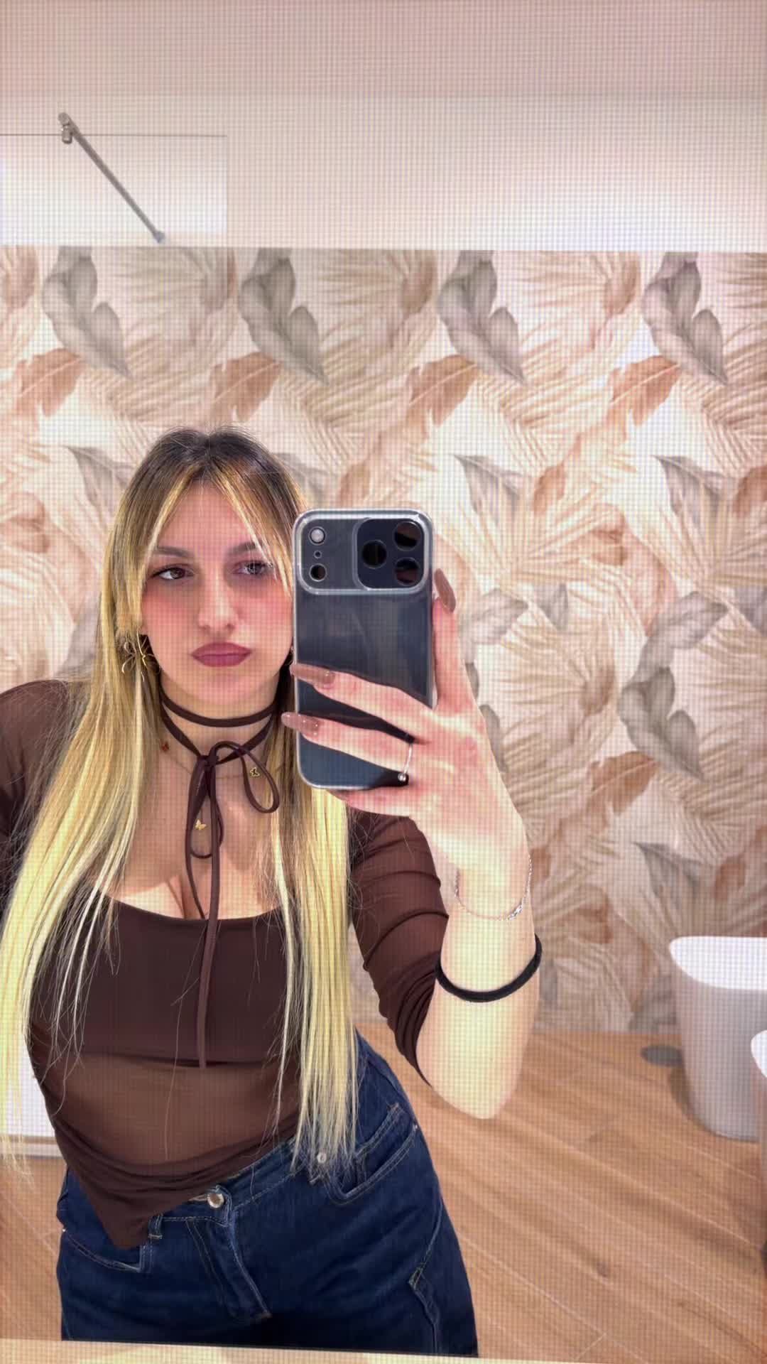 @ilaria_gallo_