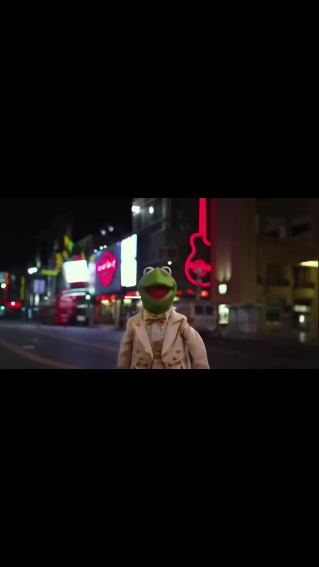 @WOmanlymuppet